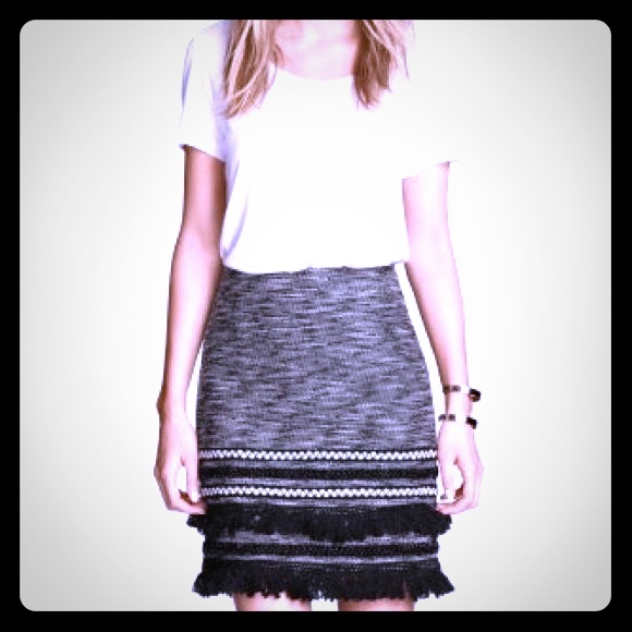 H&M Tweed Embellished Tassel Fringe Skirt Size 8 - Picture 1 of 5